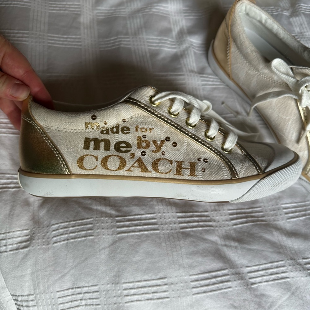 Coach Sneakers, Ivory/Gold, Size 7.5 - Picture 6 of 7